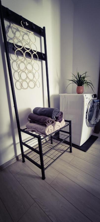 Superb Apartment 35 Voucere Vacanta Zero74Unu236Optsute Iasi Esterno foto